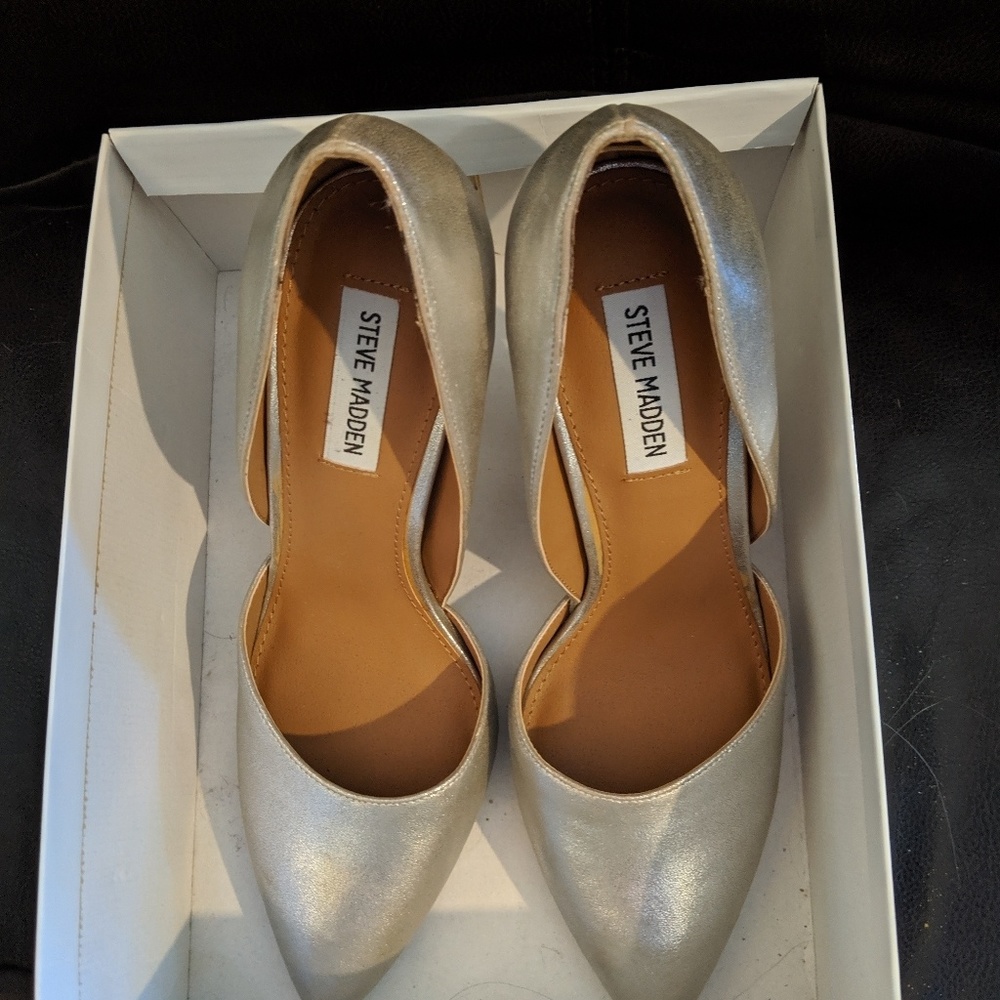Steve Madden silver stiletto shows